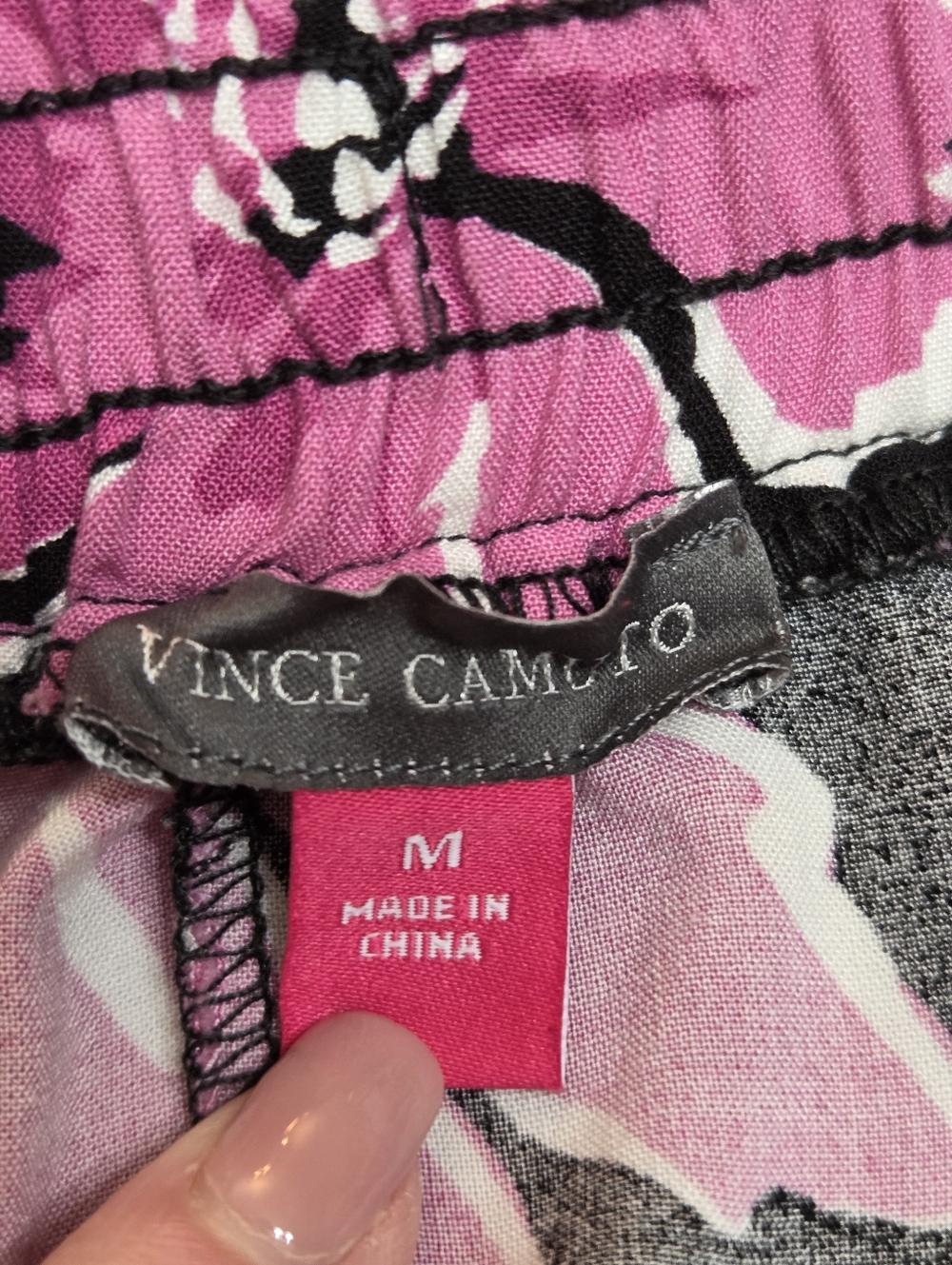 Vince Camuto Black Wide Leg Pants with Pink Floral Print Size M - Picture 6 of 7